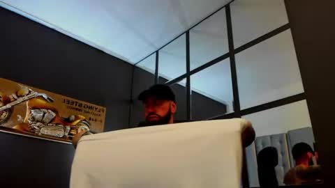 AronGrant online show from 06-11-26, 09:18