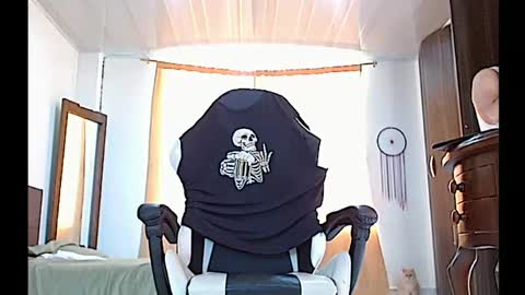 aronmiller online show from 03-09-25, 01:37