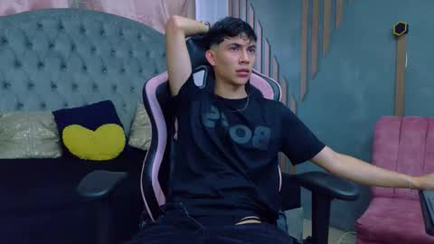 Arontawers online show from 02-25-26, 09:24