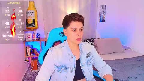 noah and ivy online show from 09-24-25, 03:10