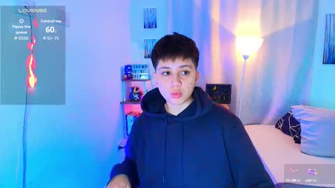 noah and ivy online show from 10-17-25, 10:40