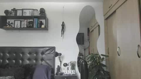 Snapshot of aronwilliams69 chatting on 10-07-25, 04:48 ARON  Independent model  online show from 10-07-25, 04:48