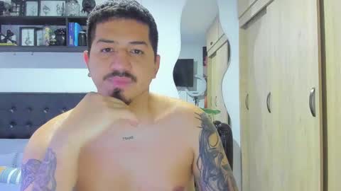 Snapshot of aronwilliams69 chatting on 10-23-25, 12:32 ARON  Independent model  online show from 10-23-25, 12:32