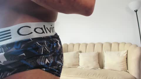   online show from 09-23-25, 08:01