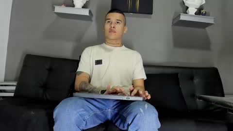 AROON HOT online show from 02-04-26, 12:00