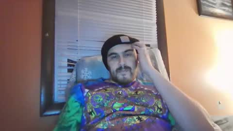 Snapshot of aroundthesun chatting on 01-18-26, 06:39 aroundthesun online show from 01-18-26, 06:39