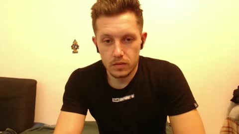 Snapshot of arromwilliam90 chatting on 01-20-25, 07:04 arromwilliam90 online show from 01-20-25, 07:04