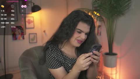 Chloe  online show from 11-19-25, 07:03