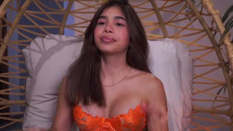 Snapshot of artemia_ chatting on 02-03-25, 10:43 Amanda online show from 02-03-25, 10:43