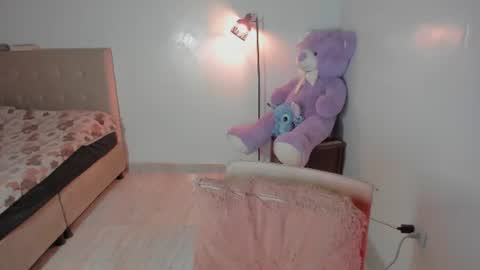 Snapshot of artemis_020 chatting on 07-02-26, 03:18 FENIX online show from 07-02-26, 03:18