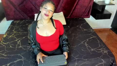 Snapshot of artemis_57 chatting on 05-01-26, 05:23 Artemis online show from 05-01-26, 05:23
