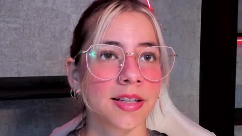 artemisablake online show from 01-17-25, 10:01