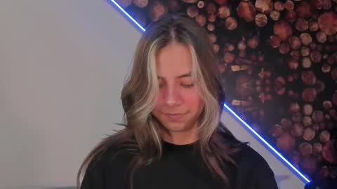 artemisablake online show from 03-01-25, 04:22