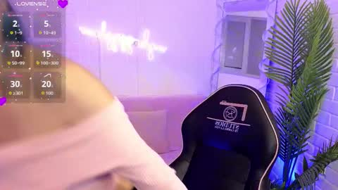 Snapshot of artemiss_tay chatting on 09-30-25, 07:41 artemiss_tay online show from 09-30-25, 07:41