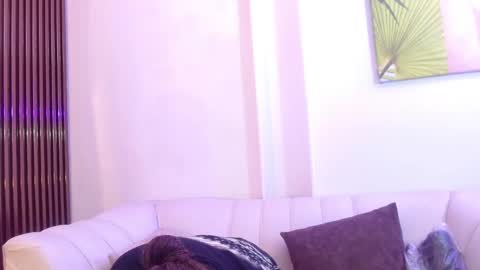 artemiza online show from 10-14-25, 12:28