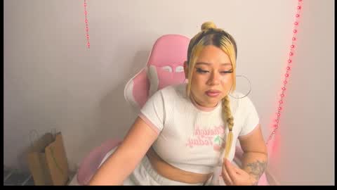 Val online show from 02-24-26, 01:14