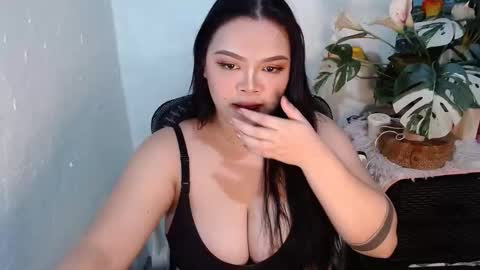 Snapshot of arthemist11 chatting on 11-02-25, 02:58 monica online show from 11-02-25, 02:58