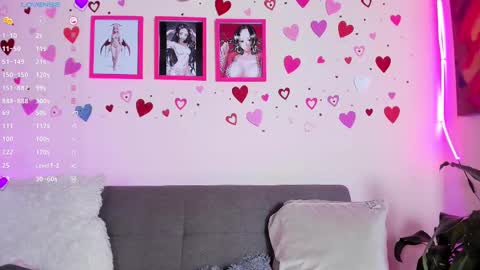 MIA OF artmiajoy online show from 03-05-25, 02:01