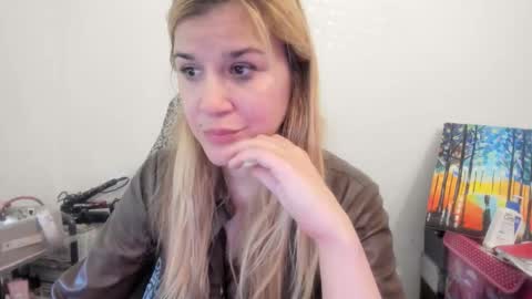 MIA online show from 11-23-25, 01:55