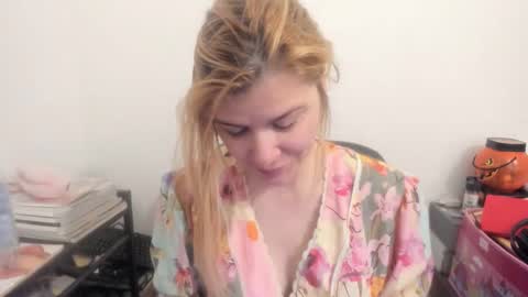 MIA online show from 04-05-26, 08:55