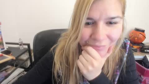 MIA online show from 04-24-26, 11:01