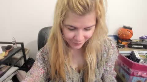 MIA online show from 04-25-26, 11:13