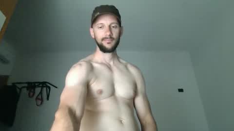 Snapshot of artur833 chatting on 04-16-26, 09:39 artur833 online show from 04-16-26, 09:39