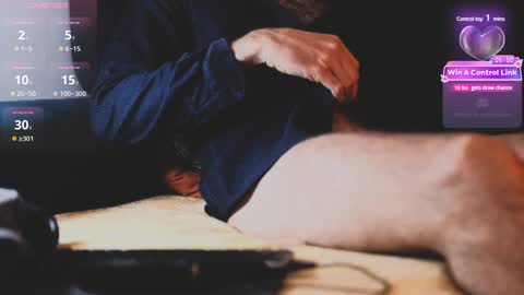 Snapshot of arty_cock chatting on 12-15-24, 08:36 Arty Cock online show from 12-15-24, 08:36