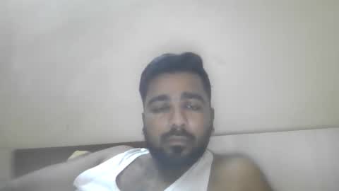 arunaru447 online show from 09-24-25, 04:43