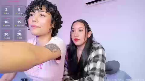 Ariana and Kelsieh online show from 09-11-25, 08:20