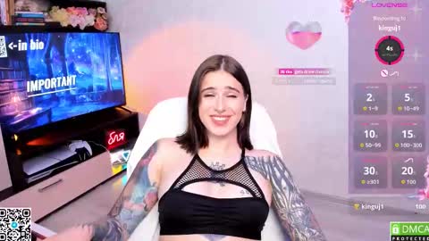 Snapshot of arya_deepthroat_queen chatting on 10-01-25, 01:11 Arya Fn Talented Arya online show from 10-01-25, 01:11