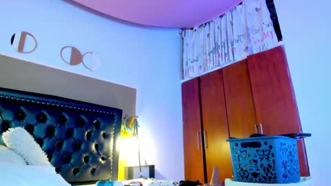 Snapshot of arya_tsuki chatting on 03-11-25, 02:32 ary online show from 03-11-25, 02:32