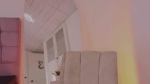 arycooper_ online show from 06-04-26, 04:02