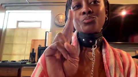 Aryka online show from 01-29-25, 05:24