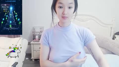 Lily online show from 02-08-26, 04:05