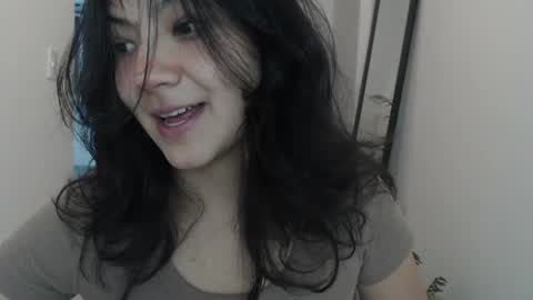 Snapshot of asaray_t chatting on 03-05-26, 12:17 Saray online show from 03-05-26, 12:17