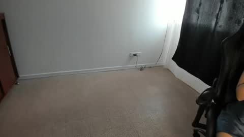 Snapshot of ash_smith1 chatting on 03-04-25, 08:16 ash_smith1 online show from 03-04-25, 08:16