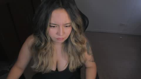 ash_smith1 online show from 03-27-26, 09:36