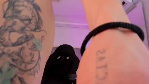 ash_valentine online show from 02-07-26, 07:50