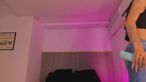 ash_valentine online show from 07-22-26, 07:38