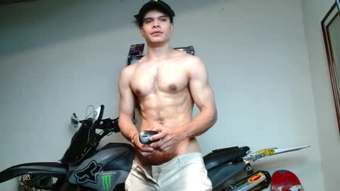 ash_wingrant online show from 11-30-25, 01:31