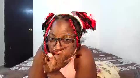 Snapshot of ashaichious chatting on 03-16-26, 02:17 Ebonie Rose online show from 03-16-26, 02:17