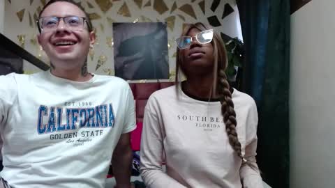 ashanti_and__alejo online show from 10-14-25, 11:55
