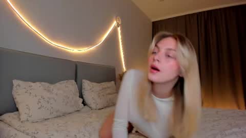 your pretty Ashley online show from 07-16-26, 06:47