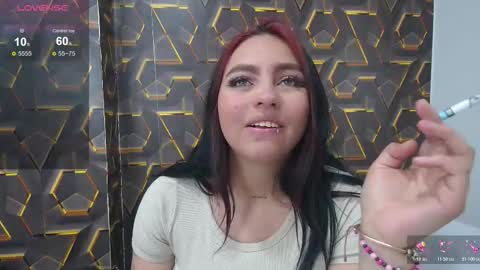 Snapshot of ashely_7 chatting on 10-29-25, 05:25 Ashely online show from 10-29-25, 05:25