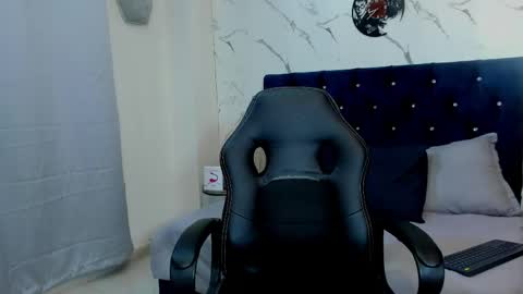   Asher  online show from 04-22-26, 08:21