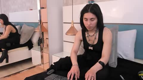 Ashkoreh online show from 11-27-25, 08:00