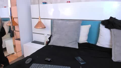 Ashkoreh online show from 01-13-26, 05:51