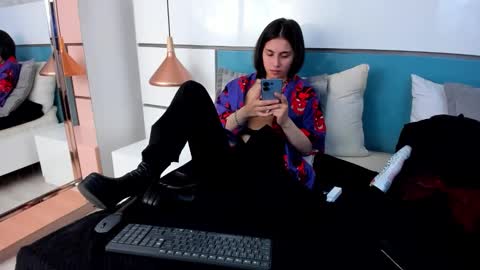 Ashkoreh online show from 02-09-26, 09:19