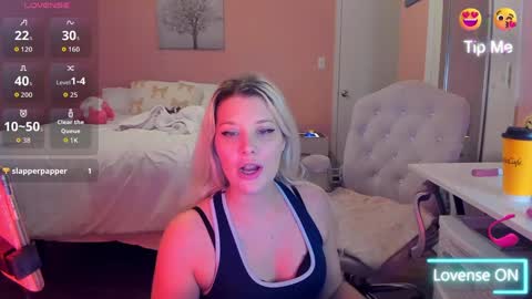 Snapshot of ashley_57 chatting on 09-16-25, 09:16 Ashley online show from 09-16-25, 09:16